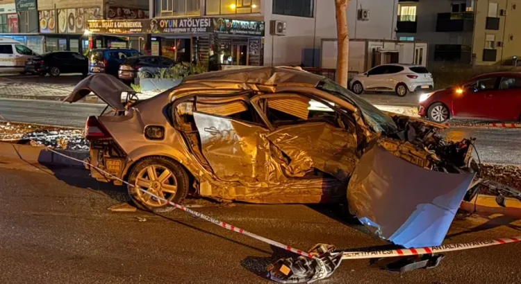 Antalya Serik Trafik Kazası 2 Ölü Taner Durmaz Mustafa Meke